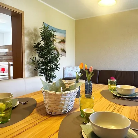 Haus Der Seeadler - Appartementhaus Haus Der Seeadler - 2 Apartment Borchtitz